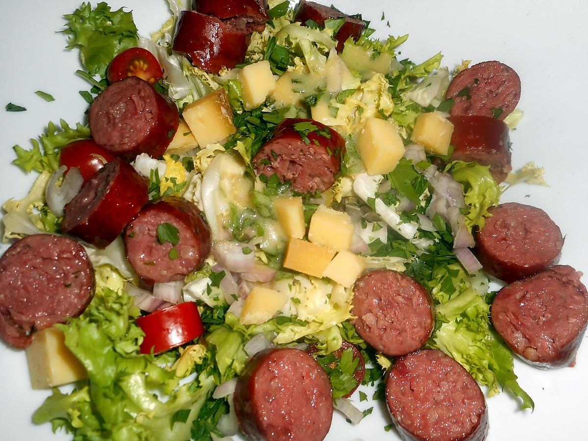 recette Salade frisée aux diots de savoie