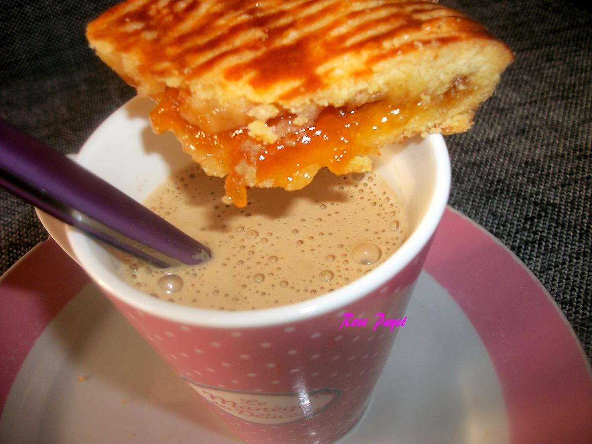 recette Mon Gâteau Sablé Fondant, Fourré à la Confiture d'Abricot