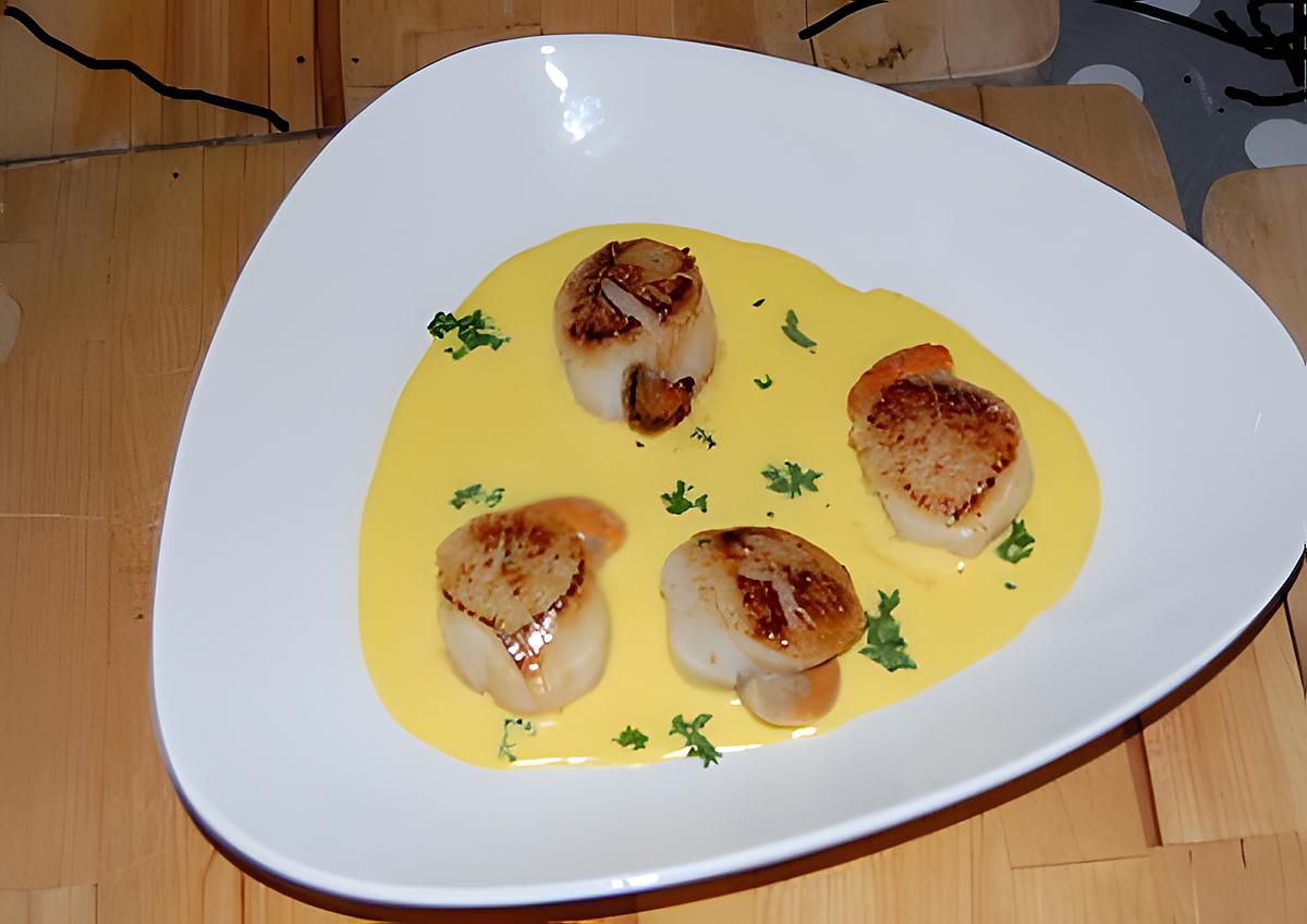 recette Nage de St Jacques au champagne du blog cccuisine.over-blog.com