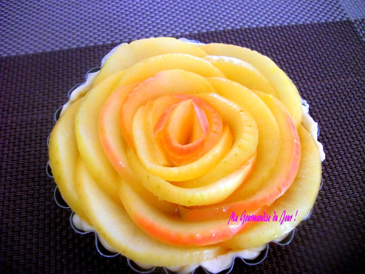 recette TARTE "POMME "ROSE"....fleur .....NON CUITE