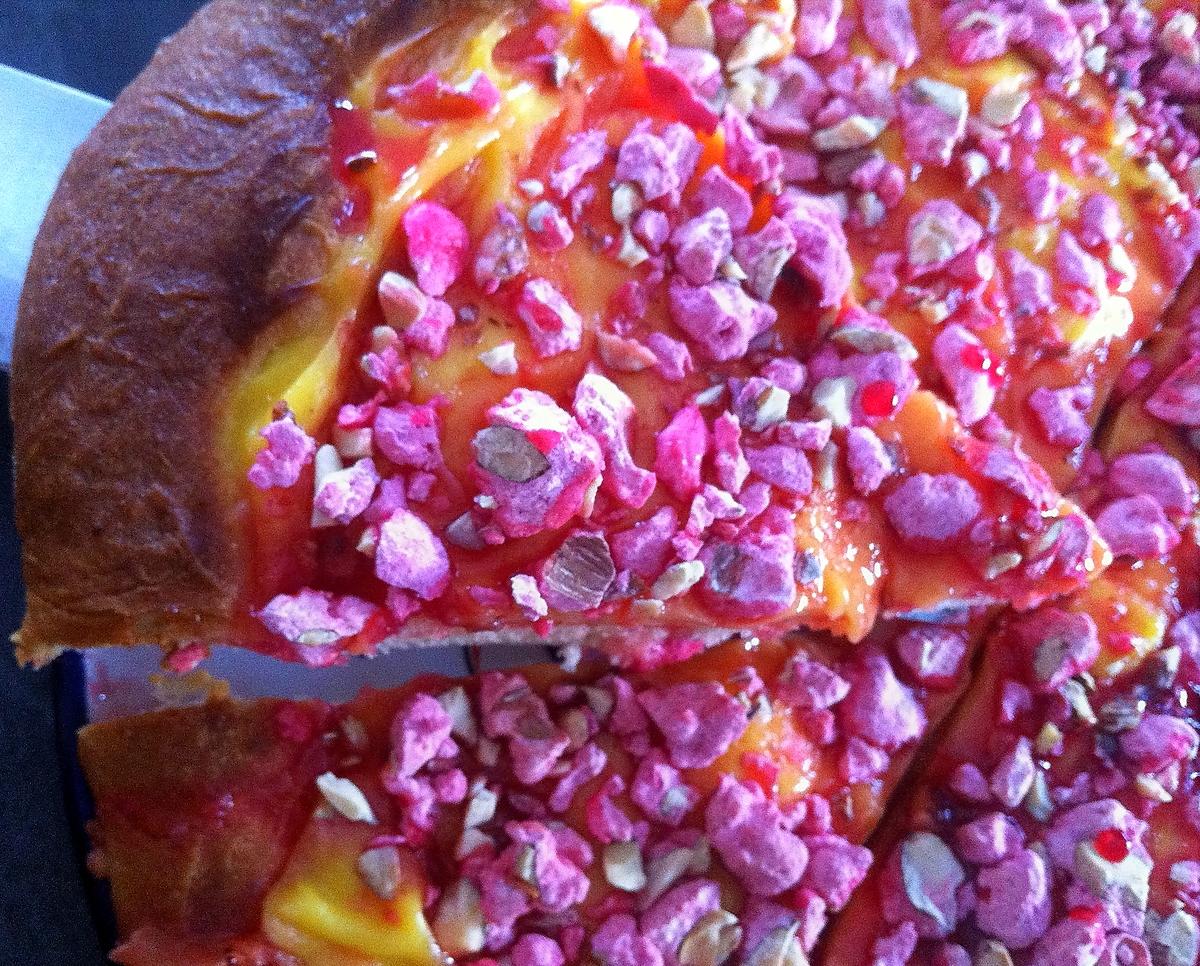 recette Tarte briochée aux pralines roses