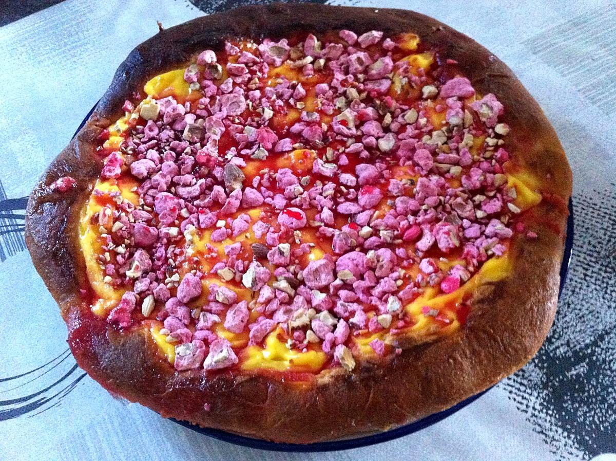 recette Tarte briochée aux pralines roses