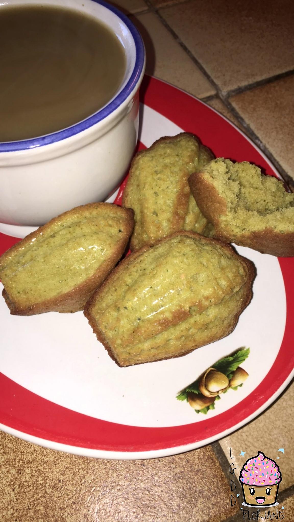 recette MADELEINES AU THÉ MATCHA.