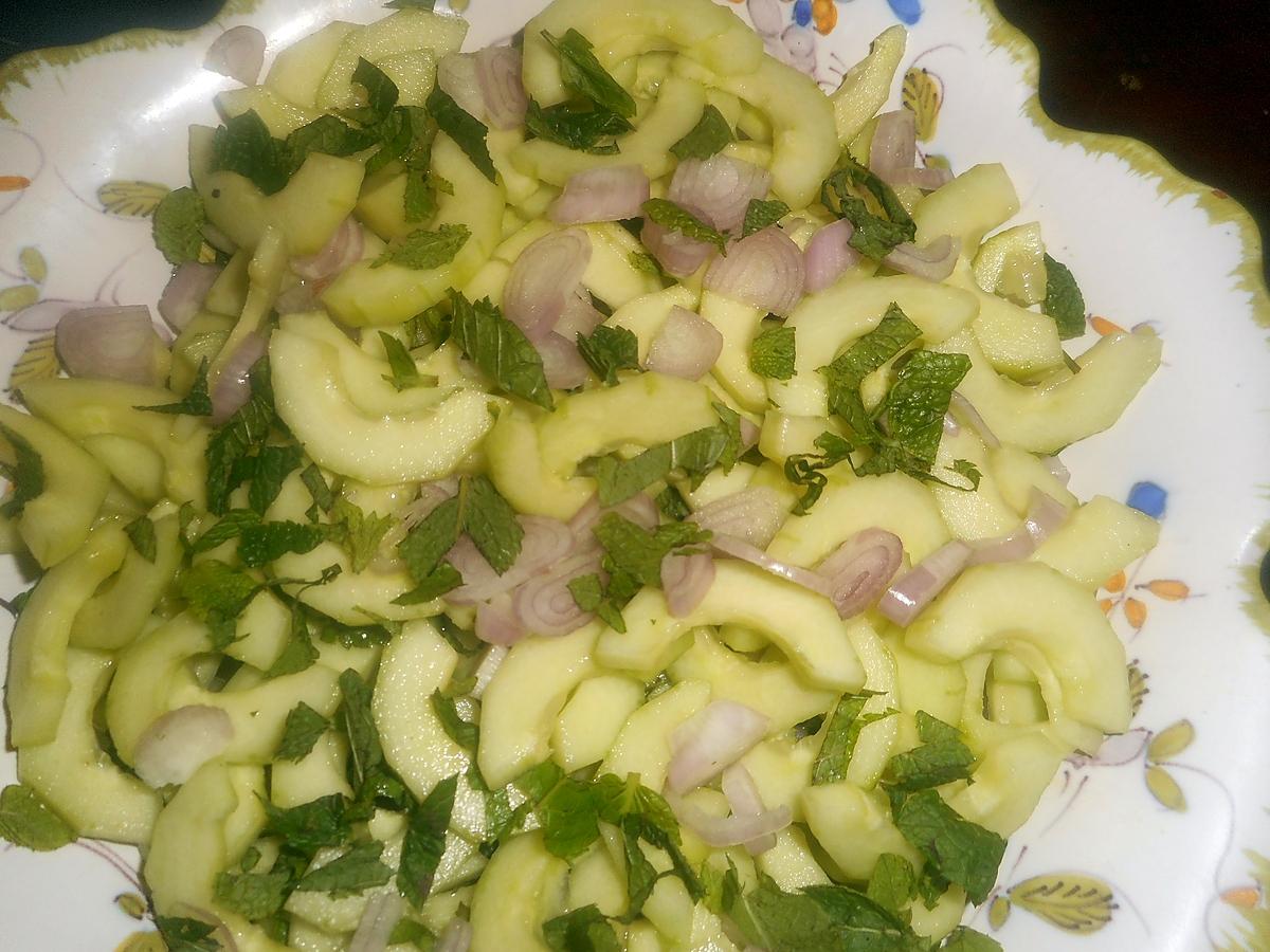 recette Salade de concombre à la féta et olives noires