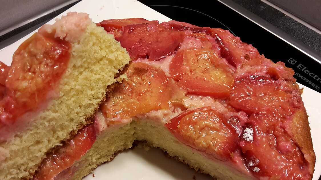 Recette de Gâteau prunes, amande