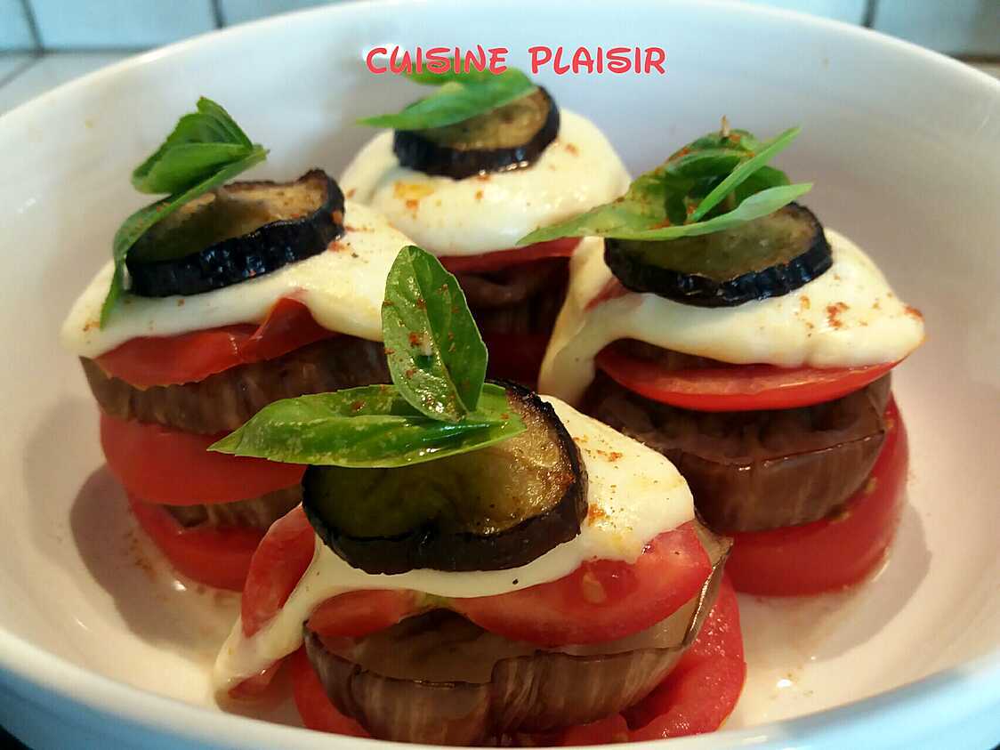 Recette d'Aubergine tomate mozzarella gratinée