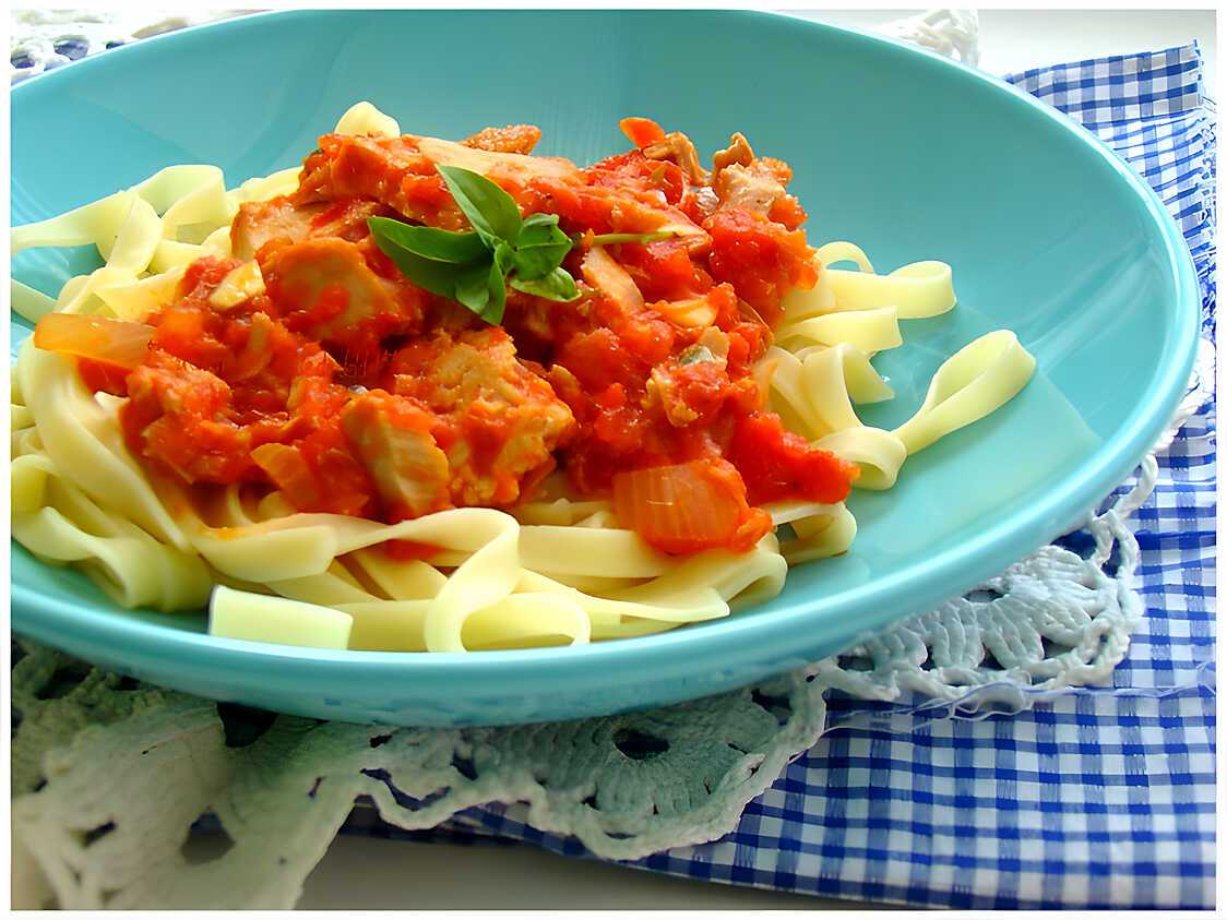 Recette de PÂTES SAUCE AU THON (Weight Watchers)