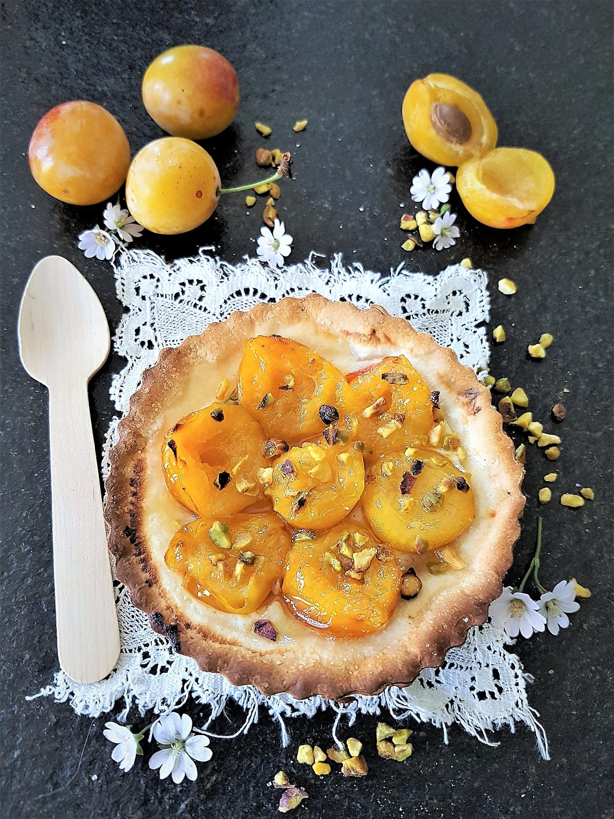 recette Tarte Flambée Sucrée aux Mirabelles et Pistaches