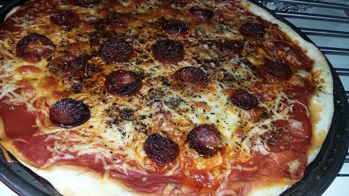 recette Pizza jambon chorizo