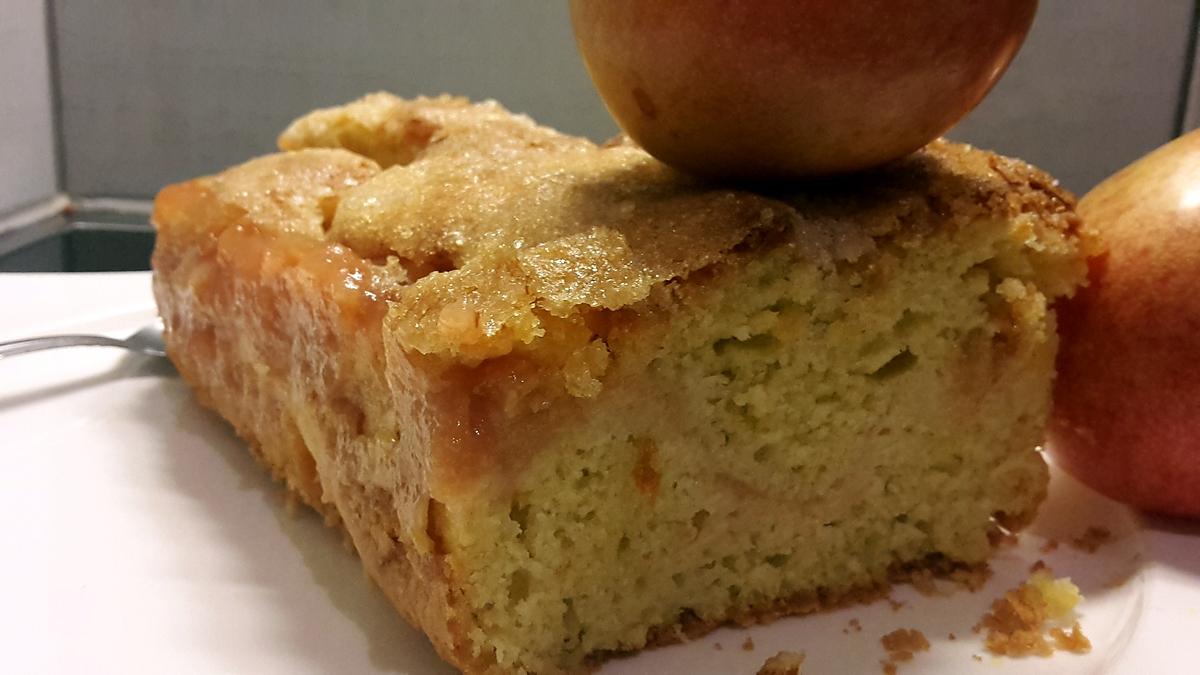 recette Gâteau crousti-moelleux aux pluots et à l'huile d'olive