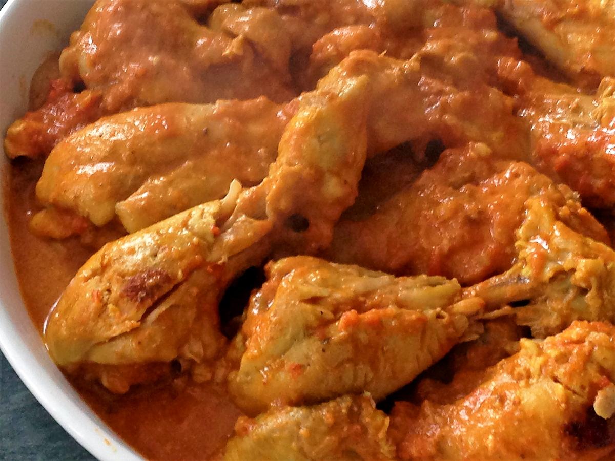 recette Mijoté de pilons de poulet tomate/coco