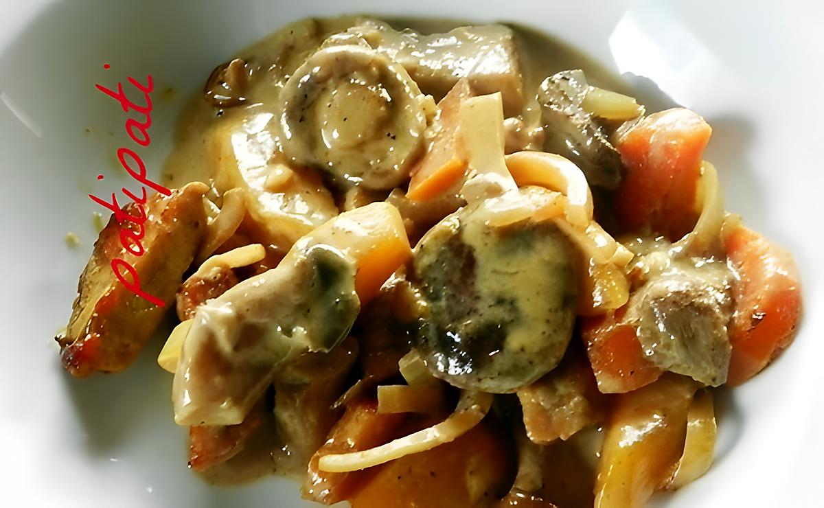 recette Sauté de veau en lanières accompagné de deux sortes de carottes et champignons des bois crème