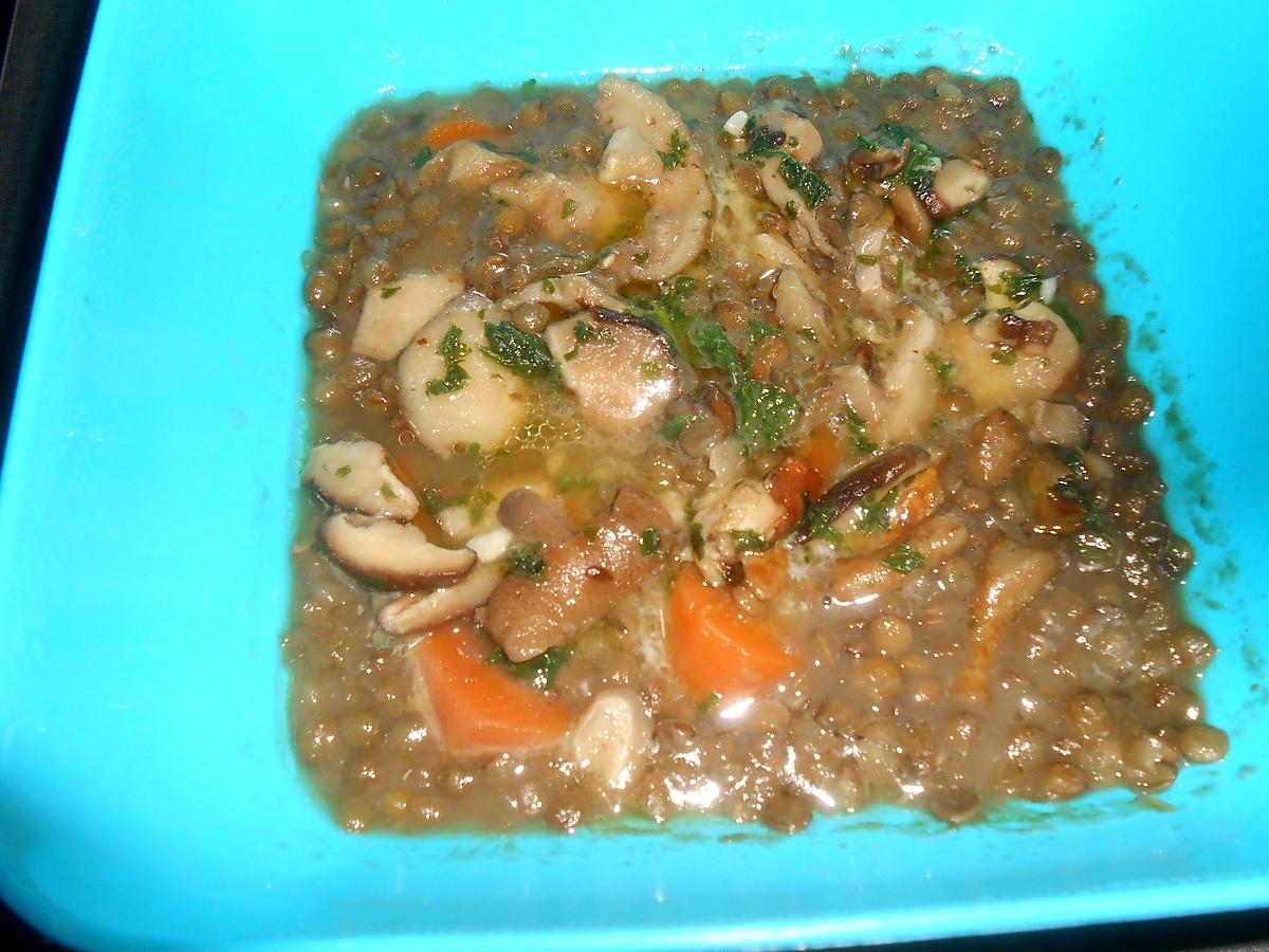 recette SOUPE AUX LENTILLES ET CHAMPIGNONS