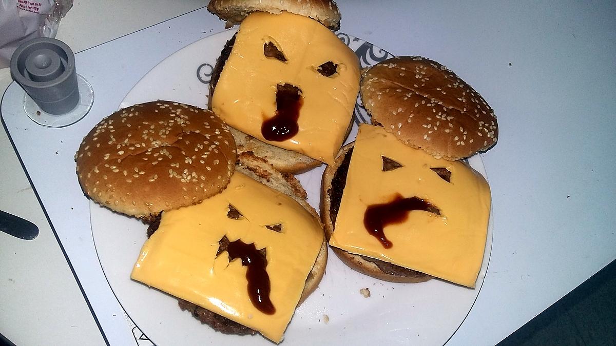 recette Hamburger monstrueux d'Halloween