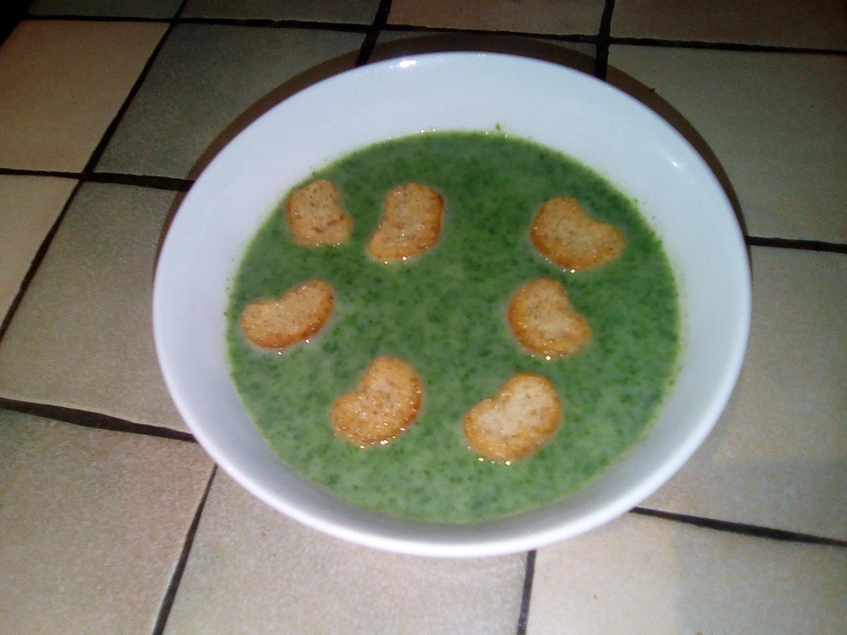 recette Petite soupe de fanes de radis