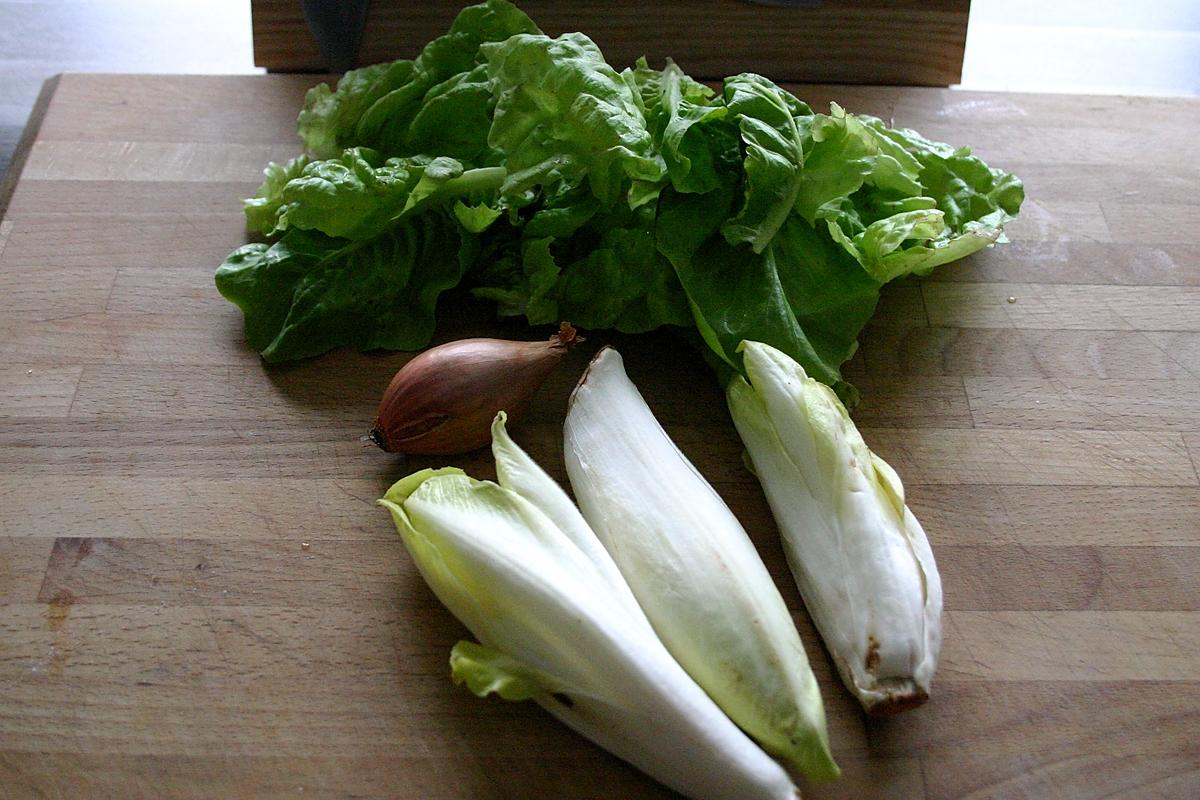 recette Cailles Fermières Rôties Salade et Petits Pois au Beurre