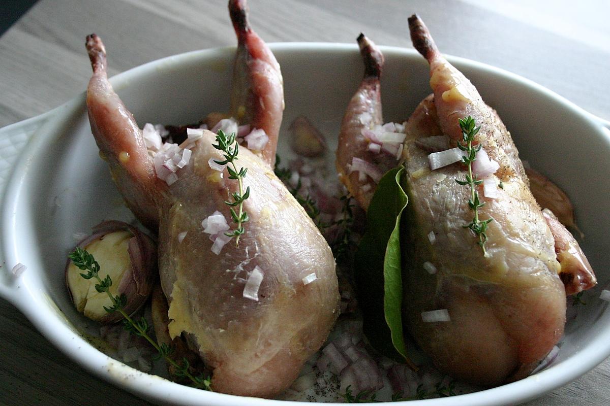 recette Cailles Fermières Rôties Salade et Petits Pois au Beurre