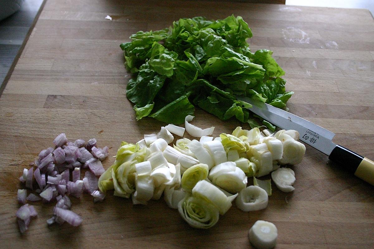 recette Cailles Fermières Rôties Salade et Petits Pois au Beurre