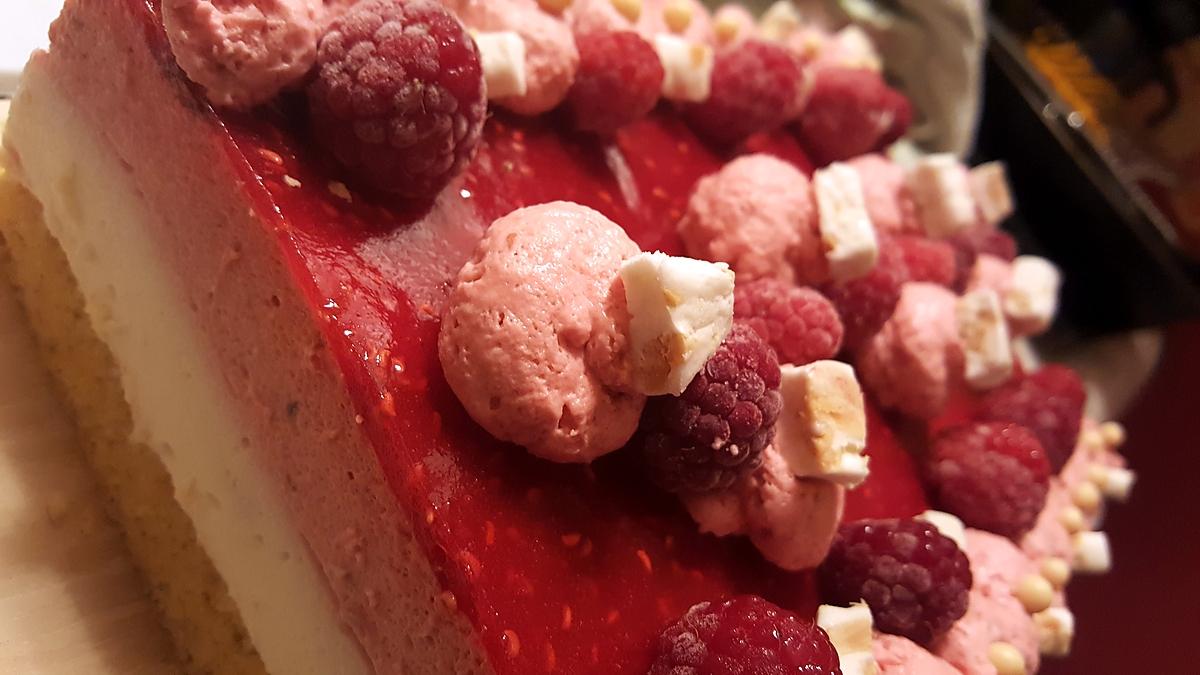 recette entremet framboise nougat