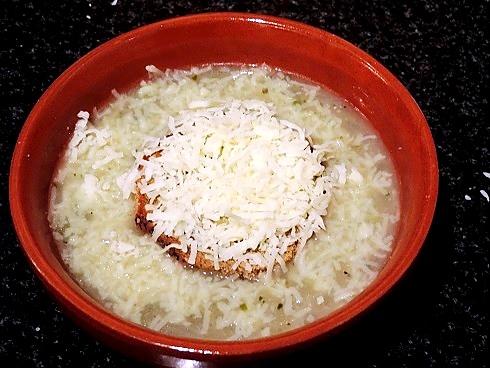 recette Soupe à l'oignon gratinée