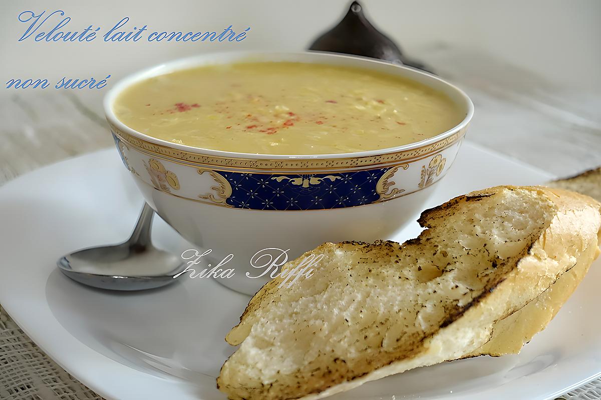 recette VELOUTÉ DE CAROTTES ET PAPRIKA FUMÉ AU LAIT CONCENTRÉ NON SUCRE