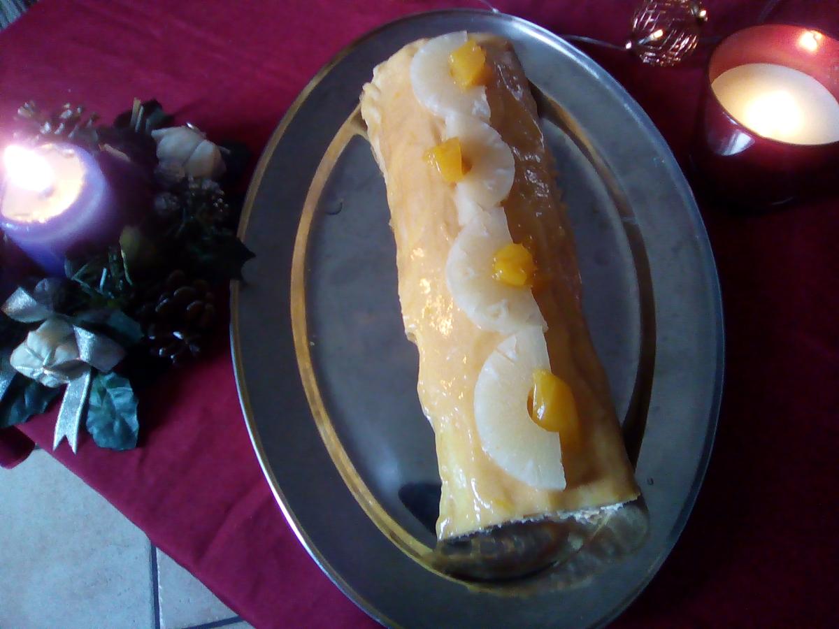 recette Bûche de Noël exotique à l'ananas et à la mangue - signé l'atelier des chefs.