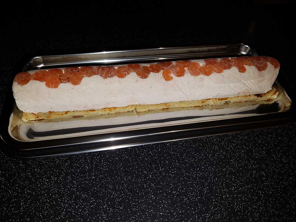 Bûche mousse saumon