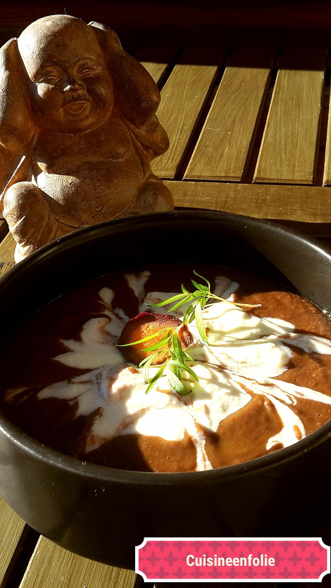 recette Soupe crémeuse de carottes violettes, lentilles corail, gingembre et tofu soyeux