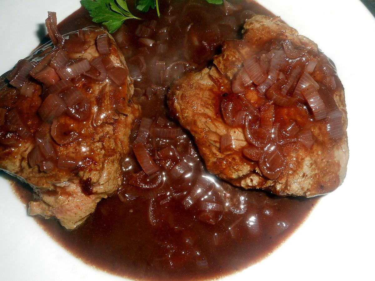 recette Pavé de rumsteack sauce beaujolaise