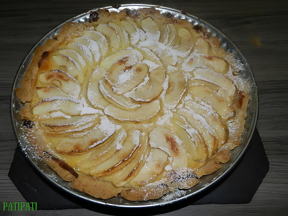 recette Tarte aux pommes à la crème pâtissière