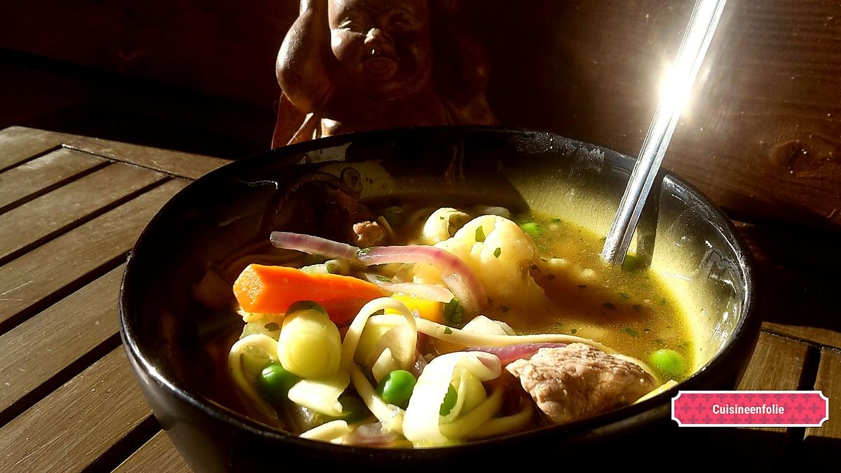 recette Bouillon thai au canard , patate douce et mille légumes
