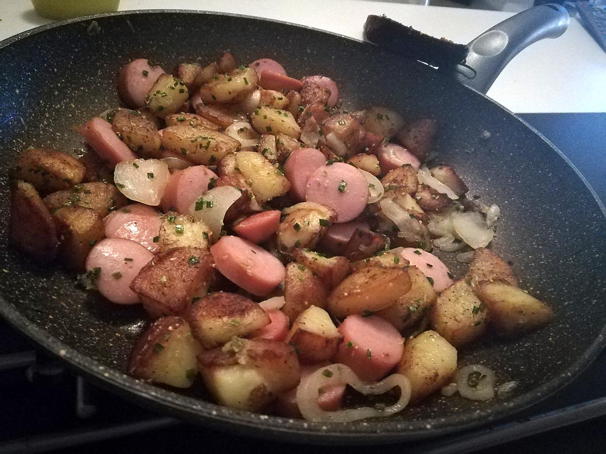 recette Poêlé de pommes de terre au saucisses fumées