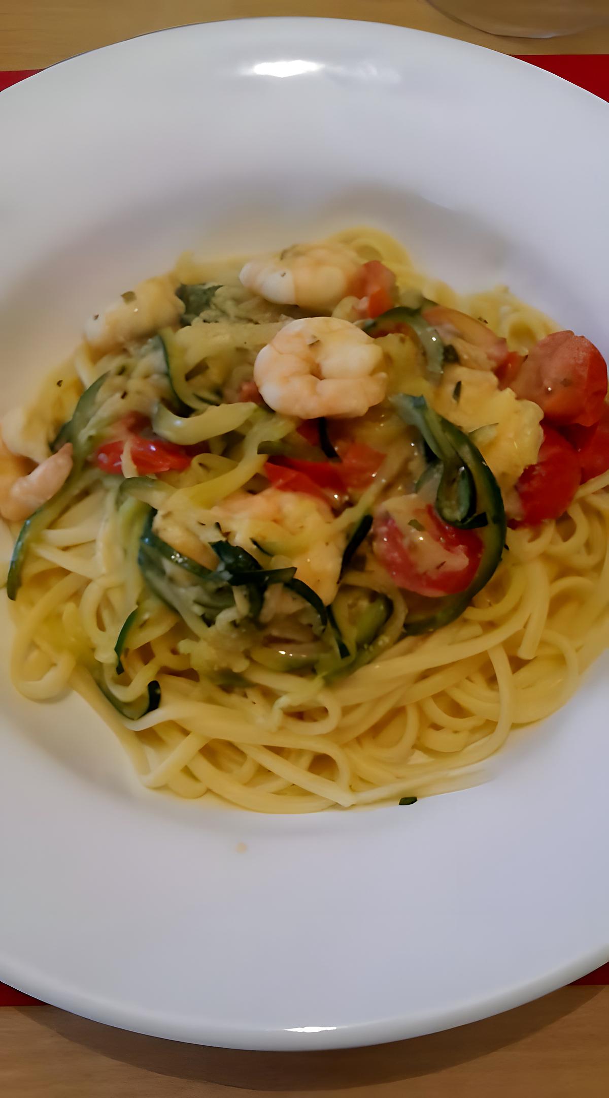 recette Spaghettis de courgettes aux tomates et crevettes