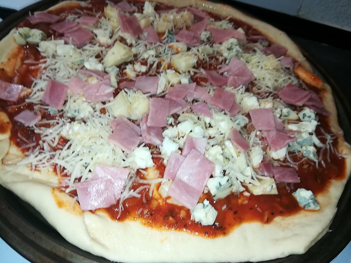 recette Pizza jambon 3 fromages