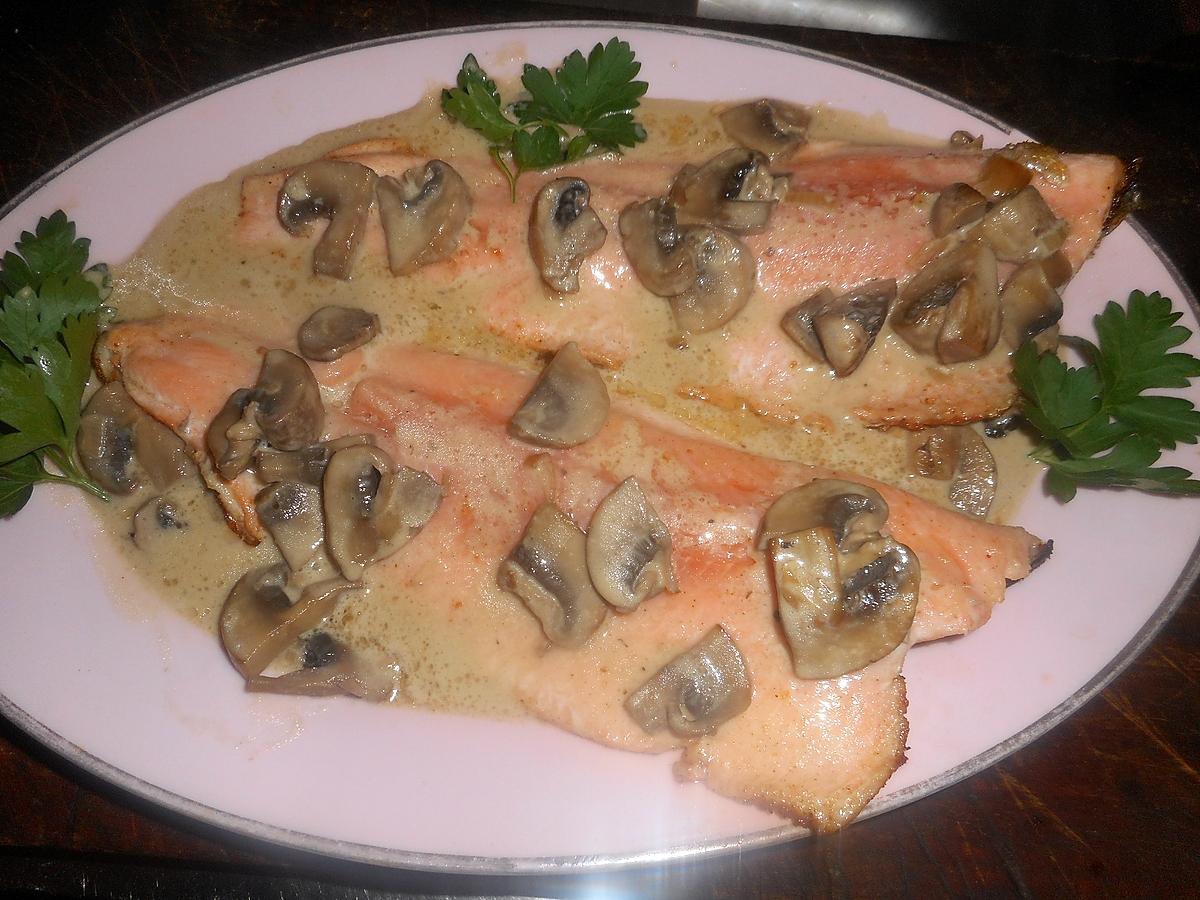 recette Filet de truite sauce creme aux champignons