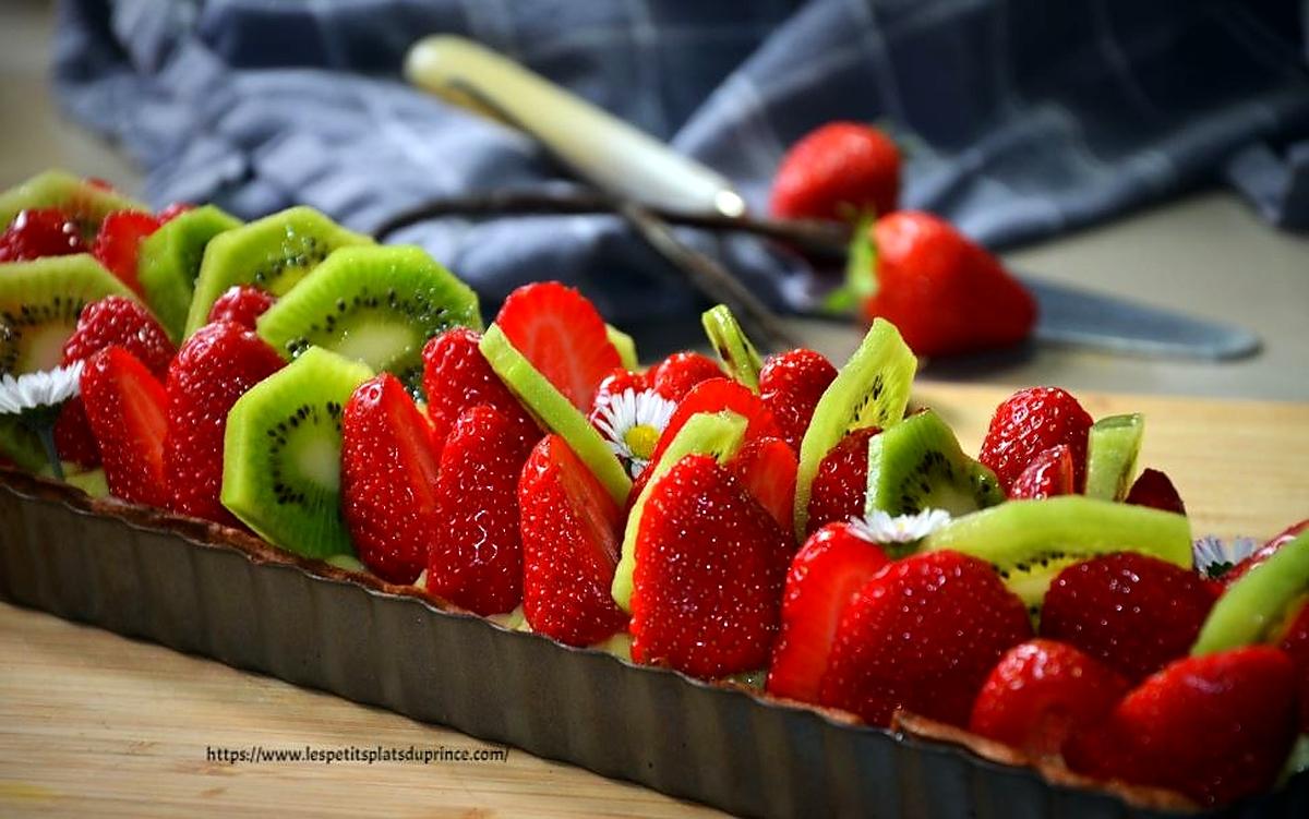 recette Tarte fraises kiwi sur crème pâtissière très vanillée