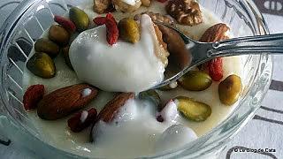 recette Mhallabiyé / crème au lait à l’orientale (Syrie)