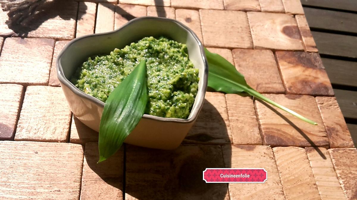 recette Pesto de courgette, persil à l'ail des ours