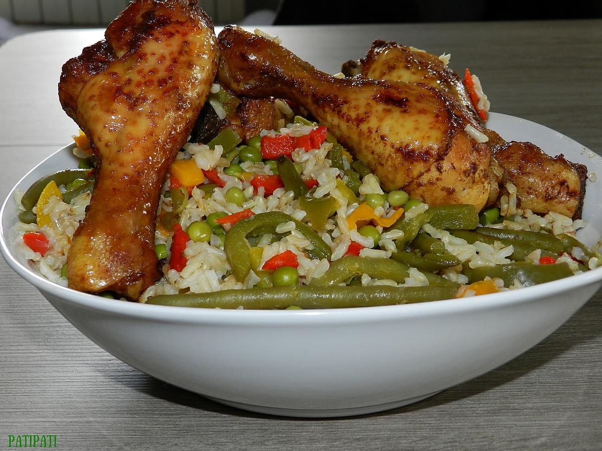 recette Riz brun et ses légumes aux pilons de poulet épicés