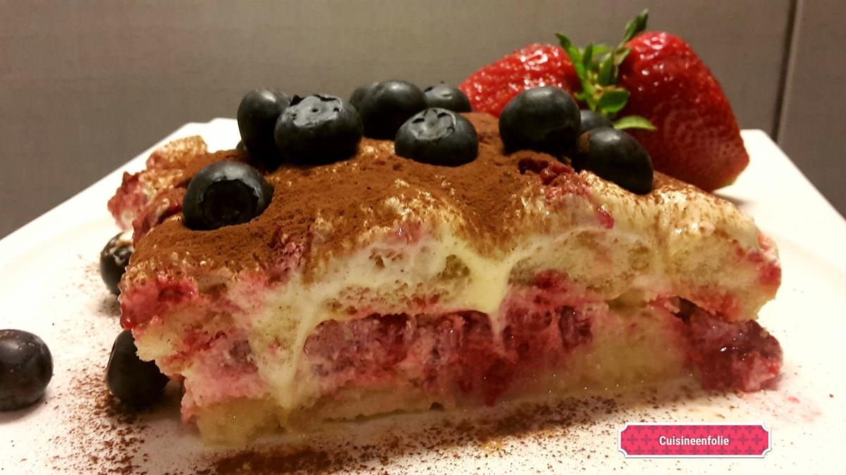 recette Tiramisu aérien aux framboises , fruits rouges et vanille