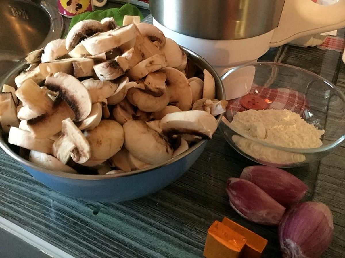 recette VELOUTE DE CHAMPIGNONS