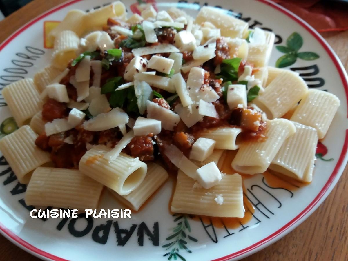 recette Regatoni aux aubergines