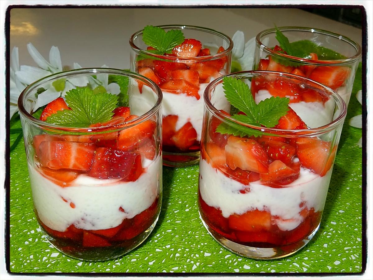 recette Verrines aux fraises et fromage blanc