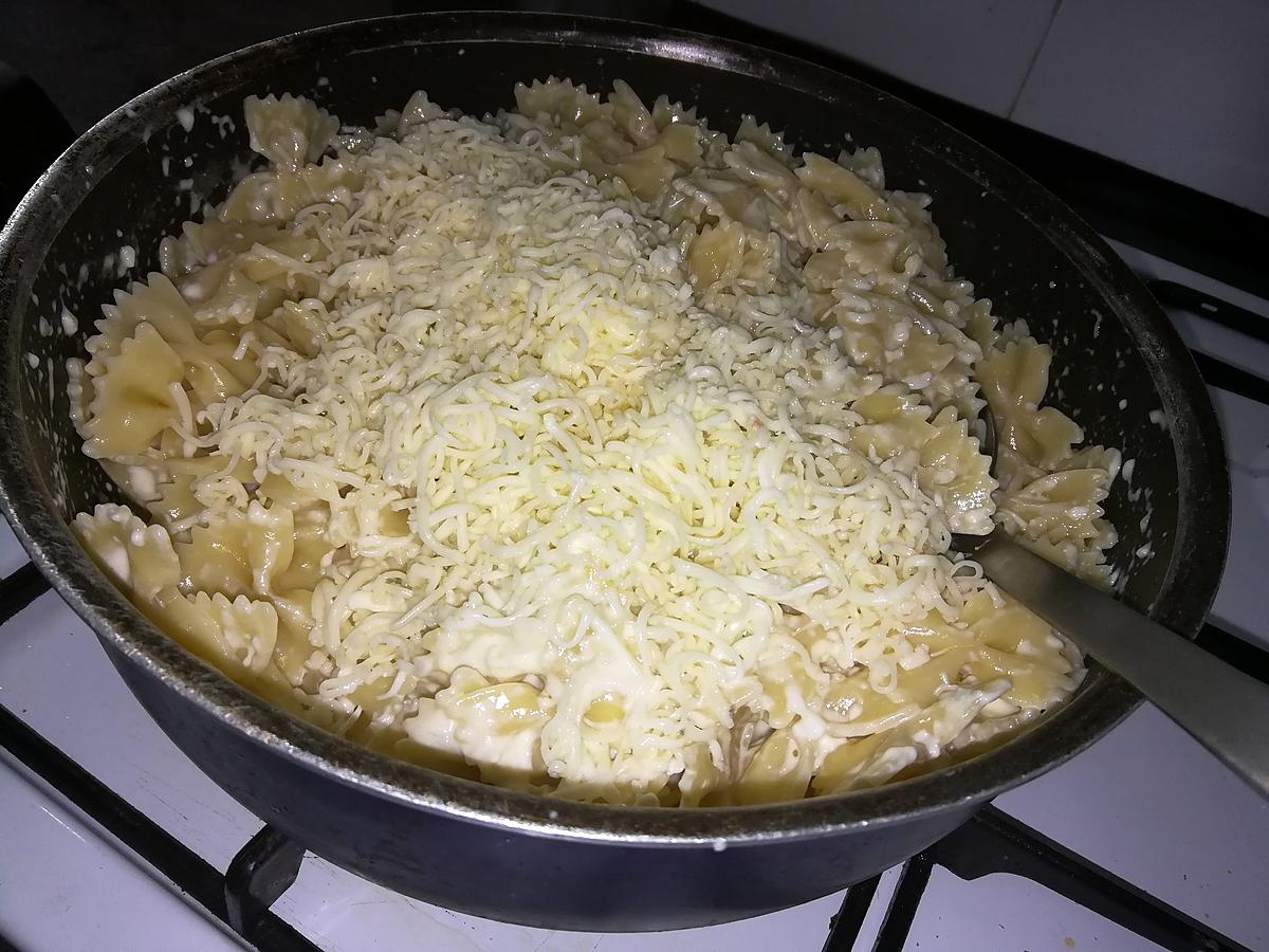 recette Farfalles au 3 fromages