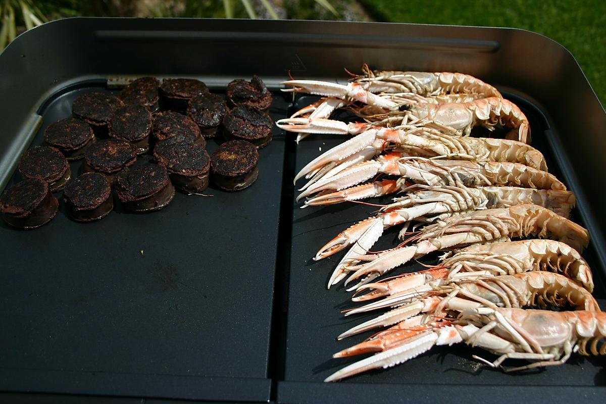 recette Noix de St.Jacques Snackées à la Plancha, Boudin Noir et Langoustines