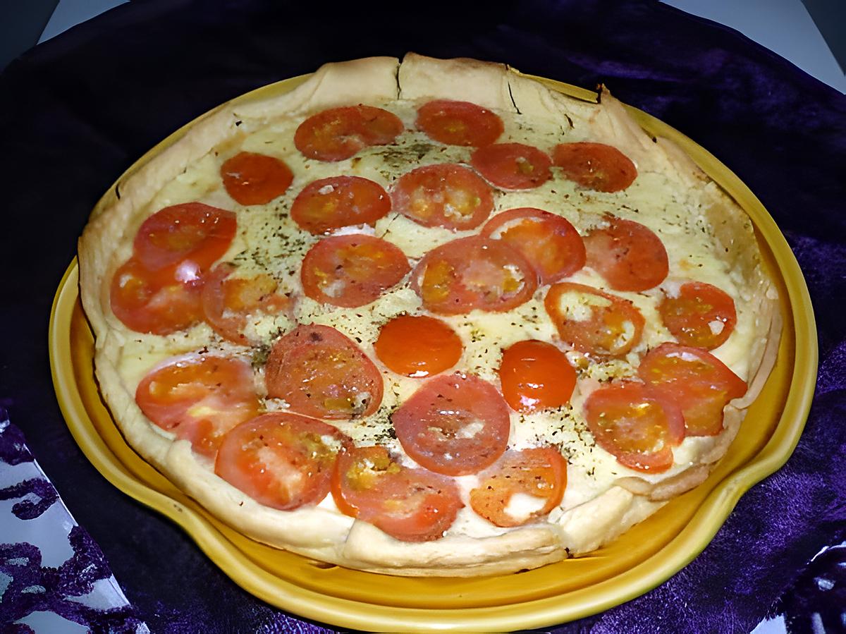 recette Tarte à la raclette Richesmonts et tomate/moutarde