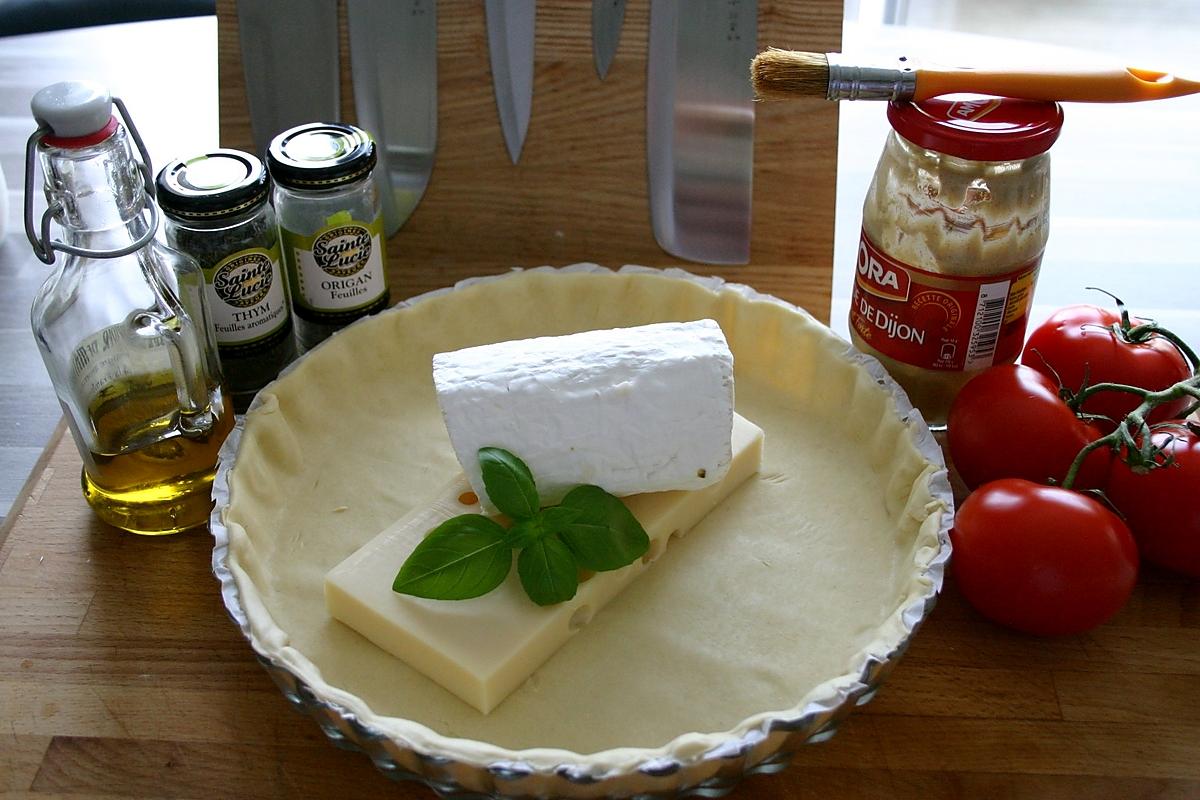 recette Tarte à la Tomate Fromage de Chèvre et Emmental