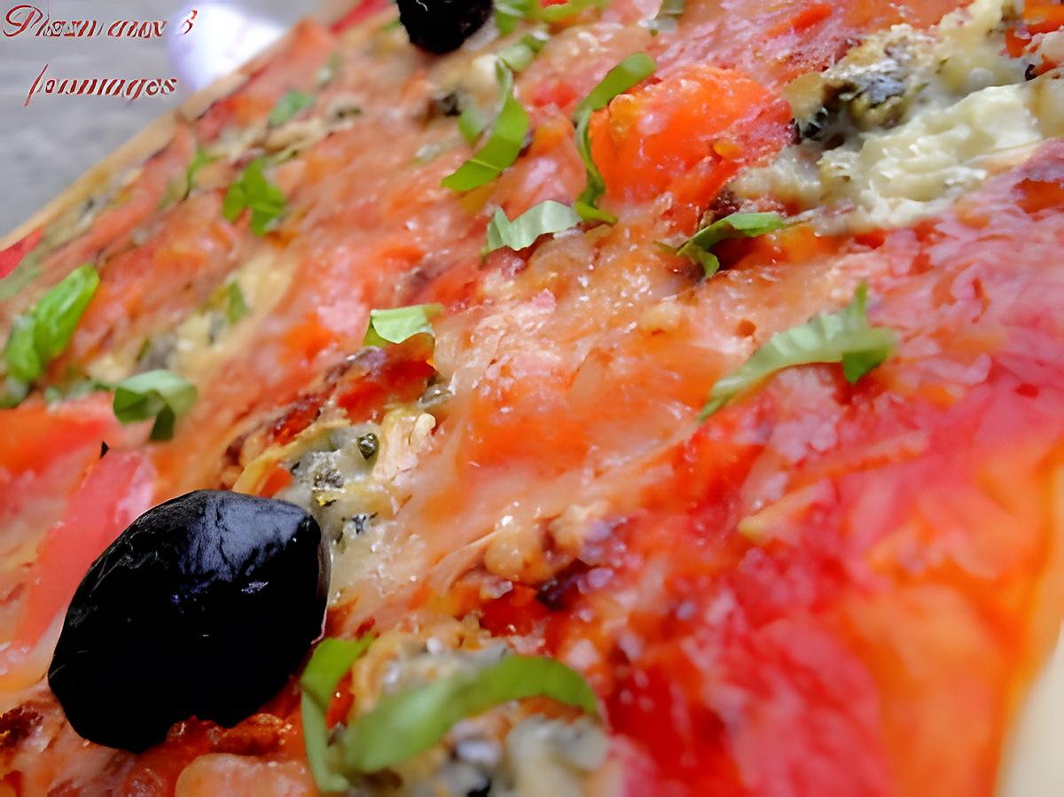 recette Pizza aux 3 fromages