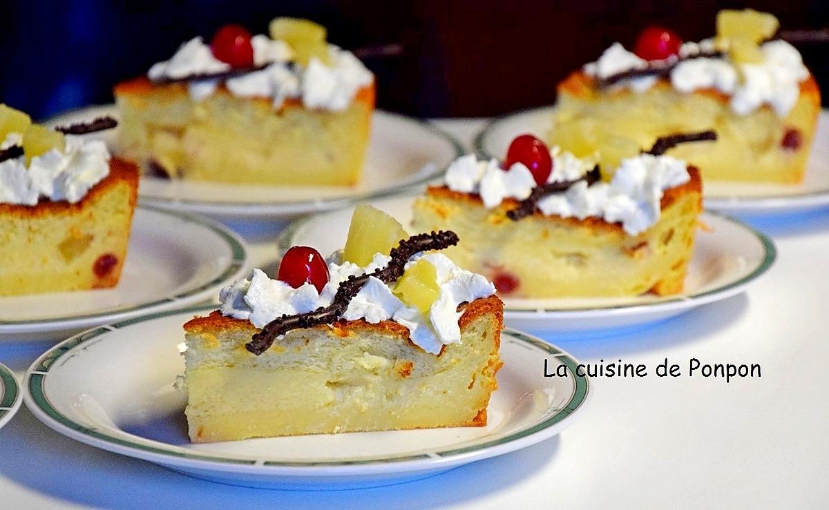 recette Gâteau magique à l'ananas et aux griottines