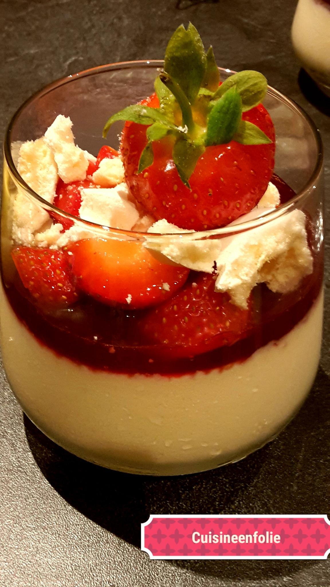 recette Panna cotta vanille fraise